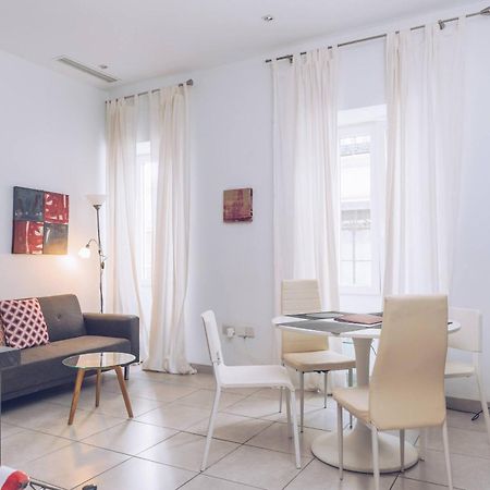 Apartamento 2Br And 2Ba In The Zoko Cozy And Convenient Gibraltar Exterior foto